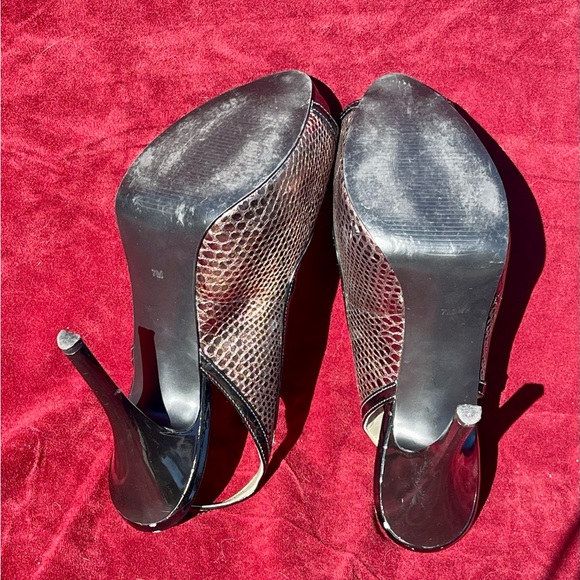 Guess Black Sling Back Heels - Picture 3 of 6